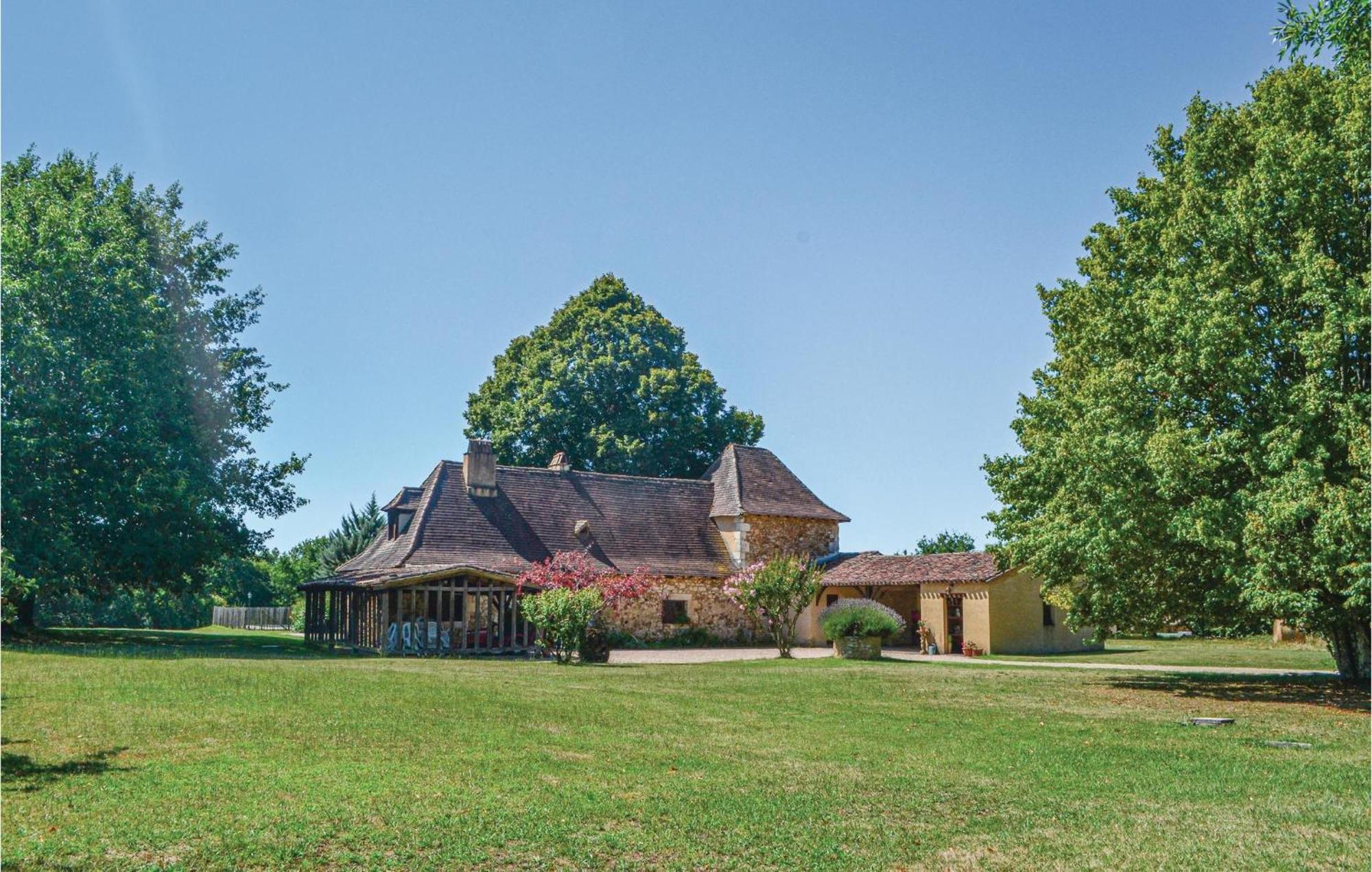 Awesome Home In Campsegret 外观 照片
