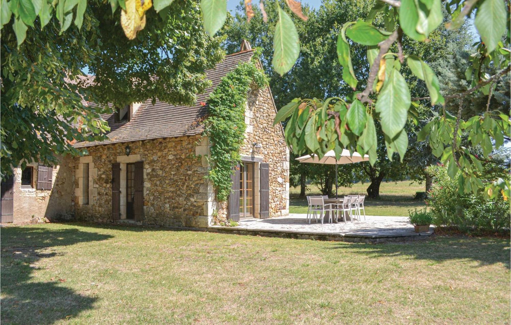 Awesome Home In Campsegret 外观 照片